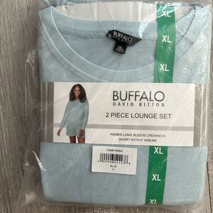 Buffalo set